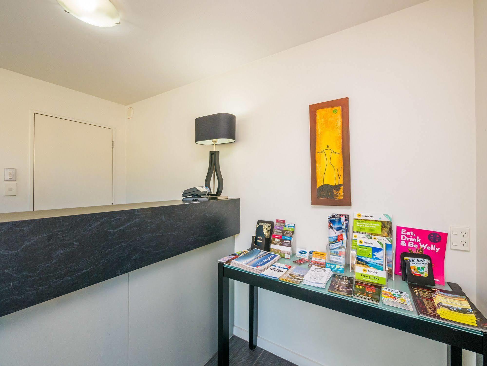 Bellano Motel Suites Christchurch Bagian luar foto Reception