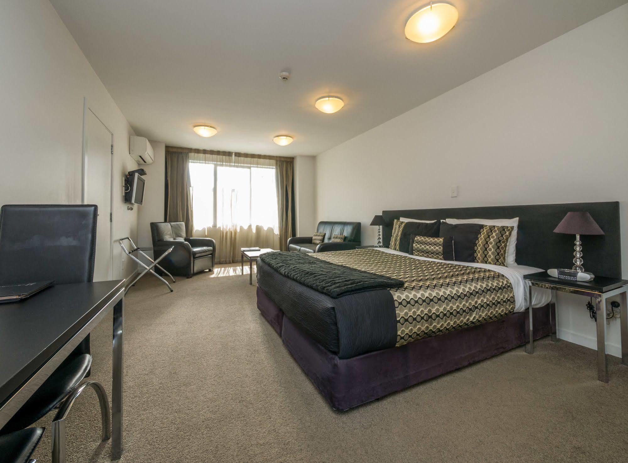 Bellano Motel Suites Christchurch Bagian luar foto A typical room at the hotel